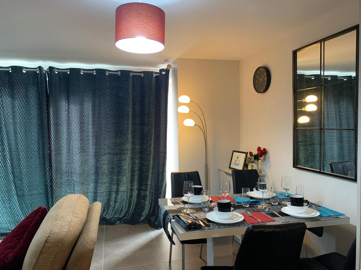 Aqua Dreams - Serviced Luxury Modern Belfast City Centre 2 Bed Apartment Dış mekan fotoğraf