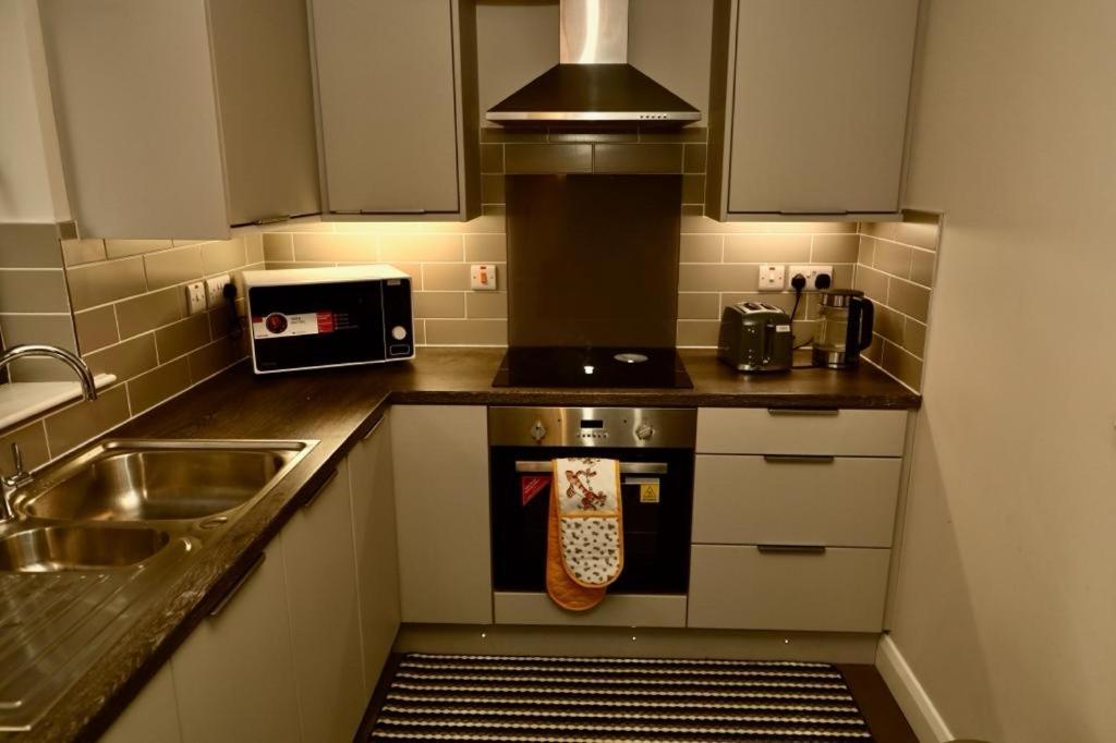 Aqua Dreams - Serviced Luxury Modern Belfast City Centre 2 Bed Apartment Dış mekan fotoğraf